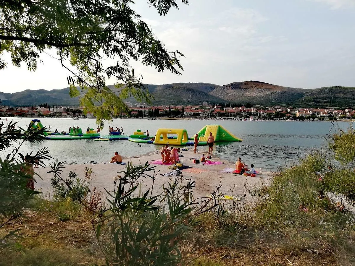 Apartments Luki تروغير كرواتيا